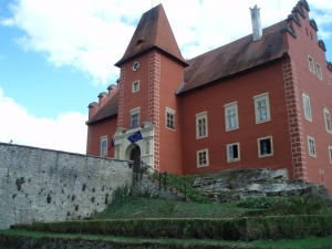 Schloss Červená Lhota (Rothlhotta)