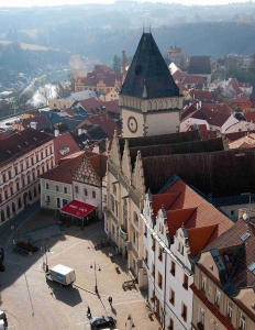 Pohled z vyhlídkové věže kostela