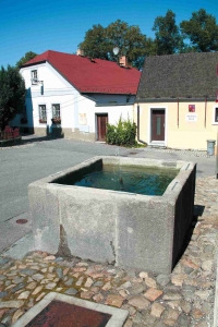 Brunnen in Děkanská Straße
