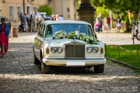 Rolls Royce limousine