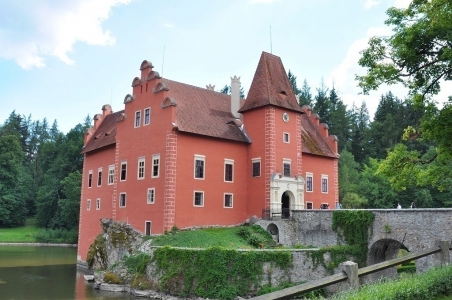 Červená Lhota