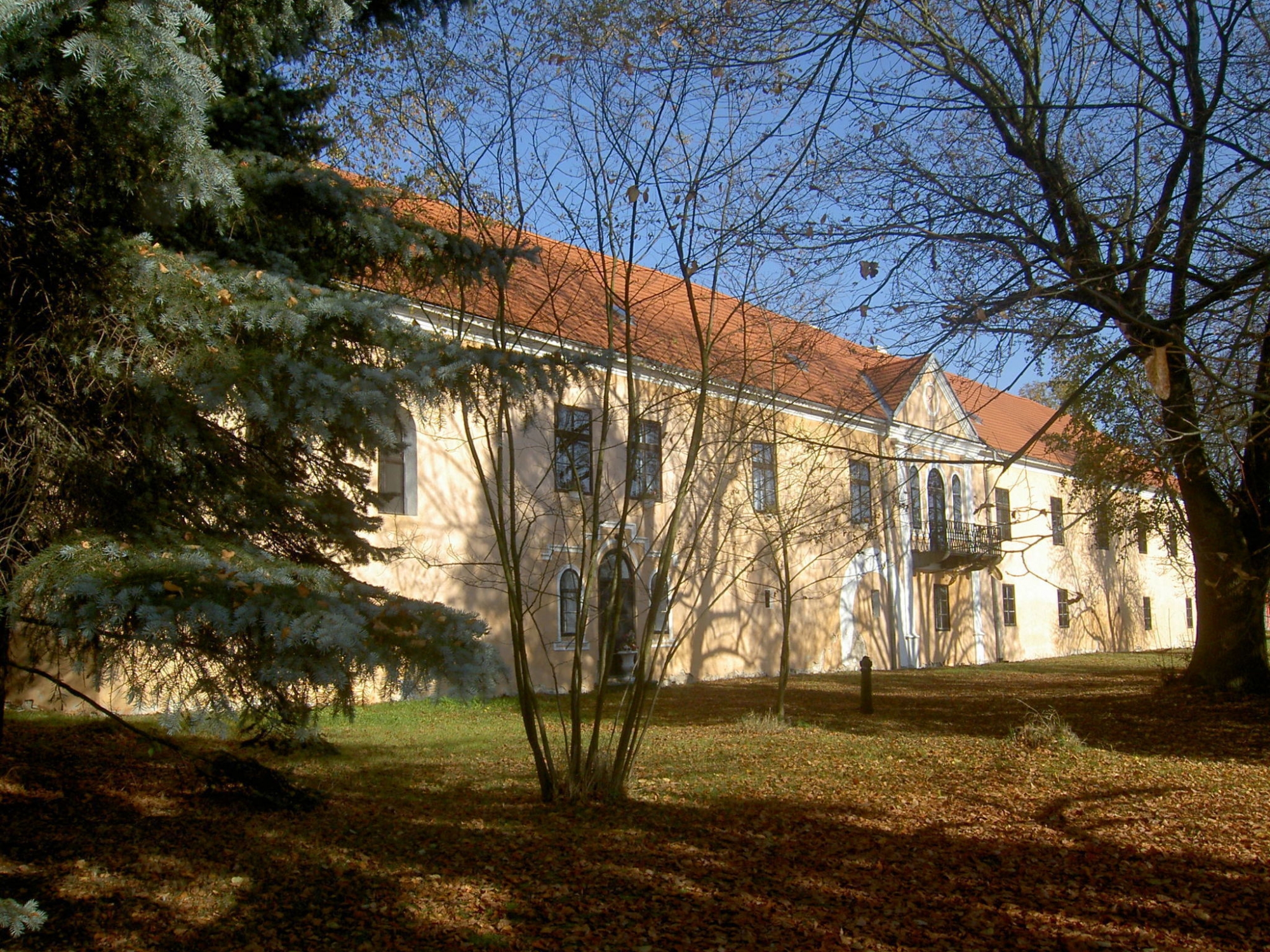 Barokní zámek Tábor - Měšice