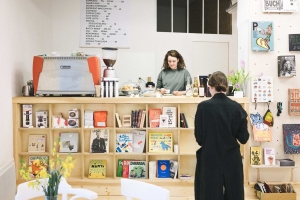 Coffee and books Jednota