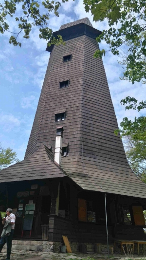 Der Aussichtsturm auf dem Großen Blanik