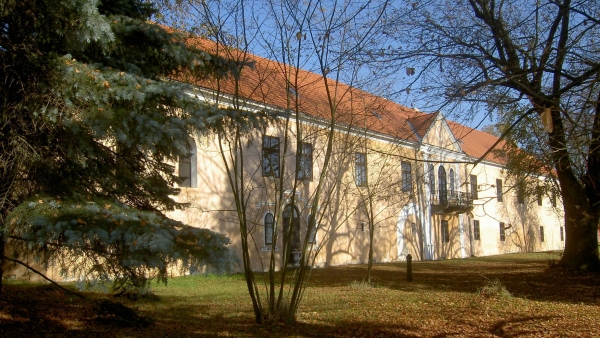 Barokní zámek Tábor - Měšice