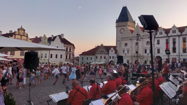TANČÍRNA SWING BAND