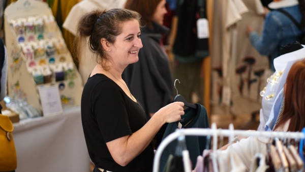 Vánoční designový MINT Market