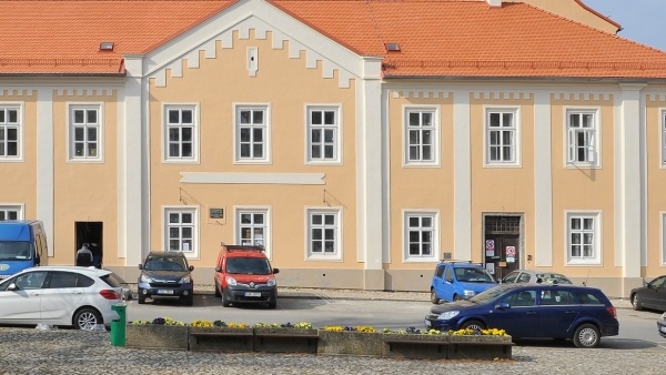 Přednáška Ruská válka na Ukrajině – změna světového řádu?